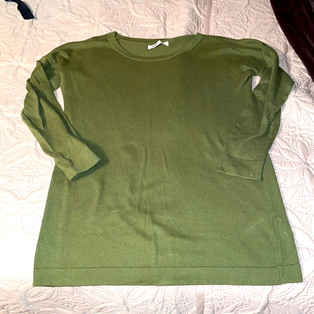 Old Navy Crew Neck Sweater